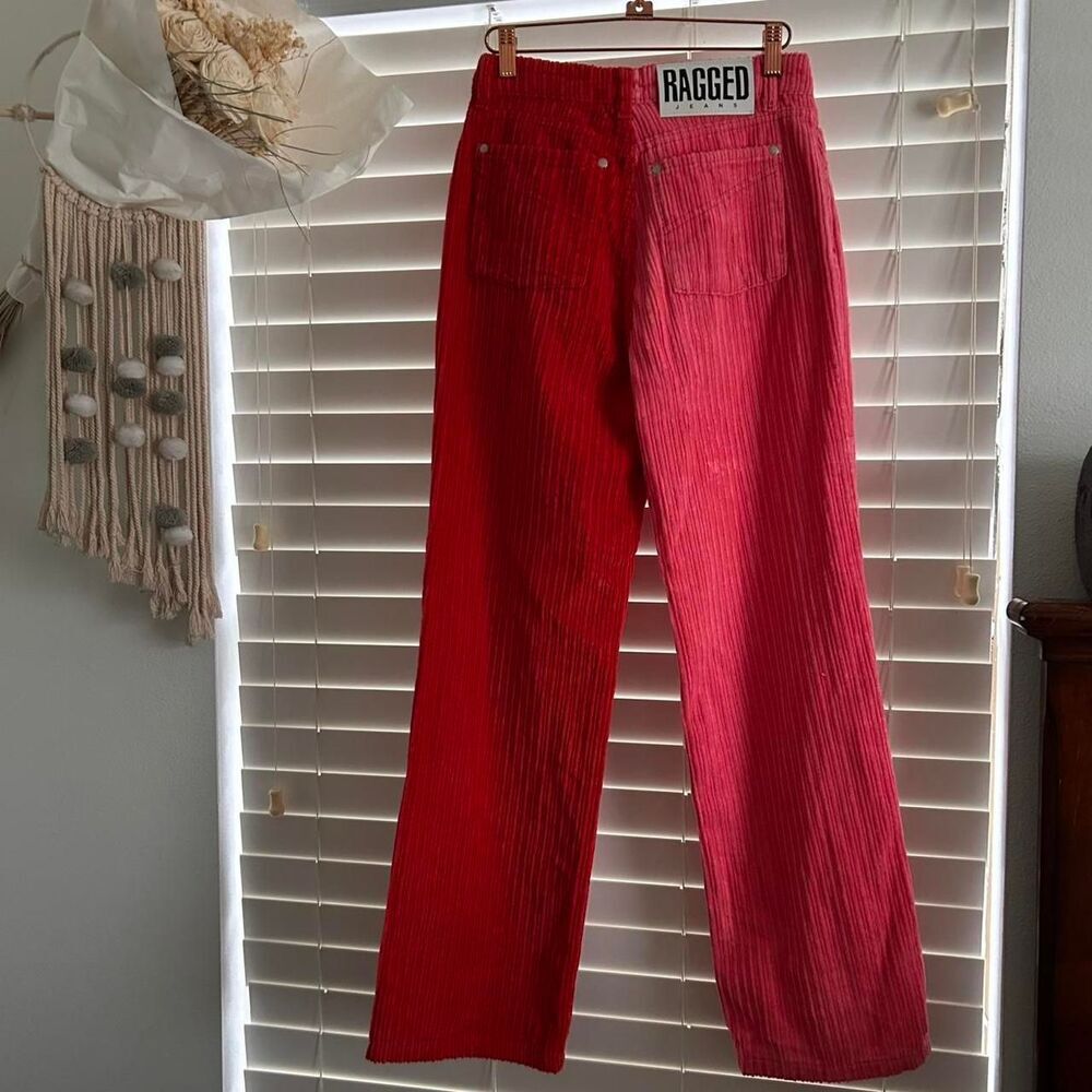 free people x Ragged Priest Jumbo Cord Split Color pink red jeans size 26 - Picture 3 of 4